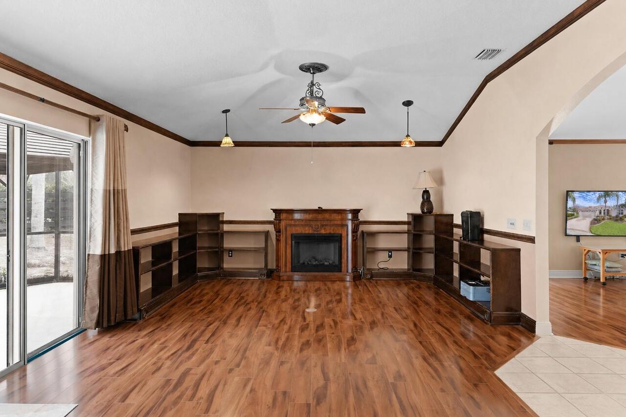 Listing Photo 25