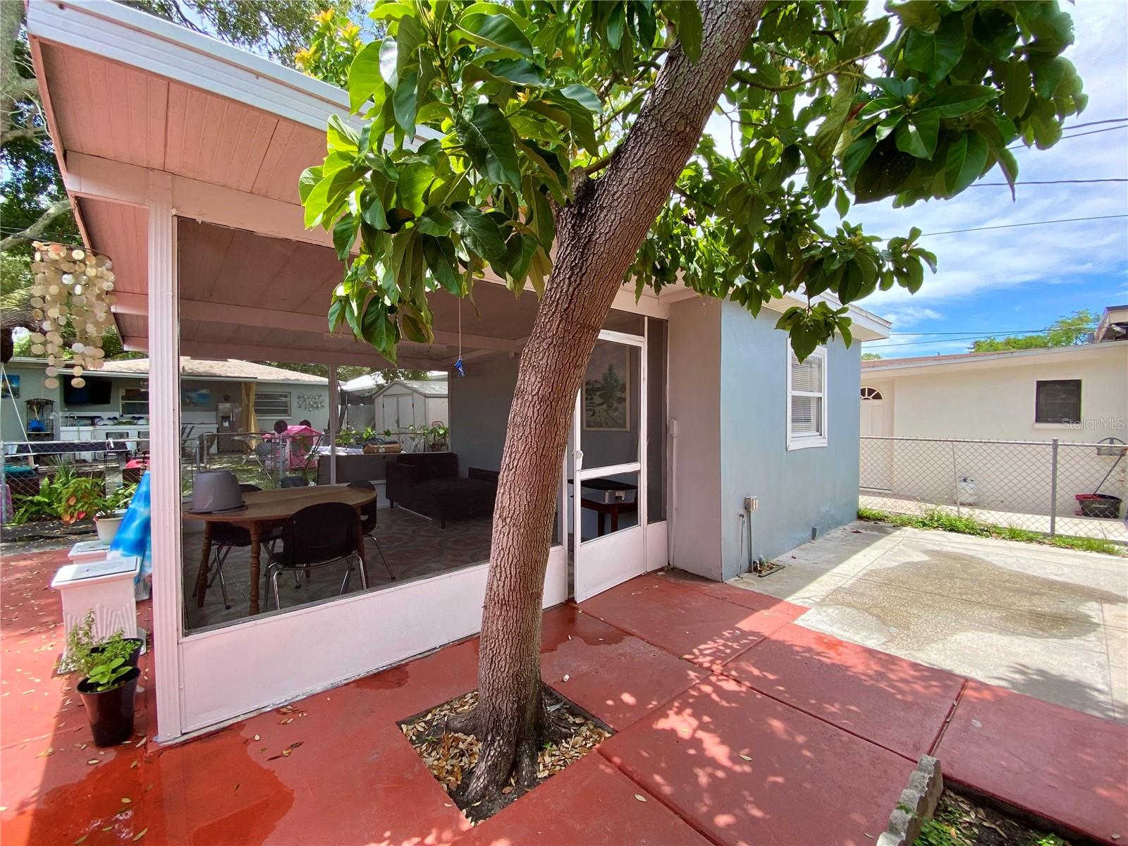 Listing Photo 17