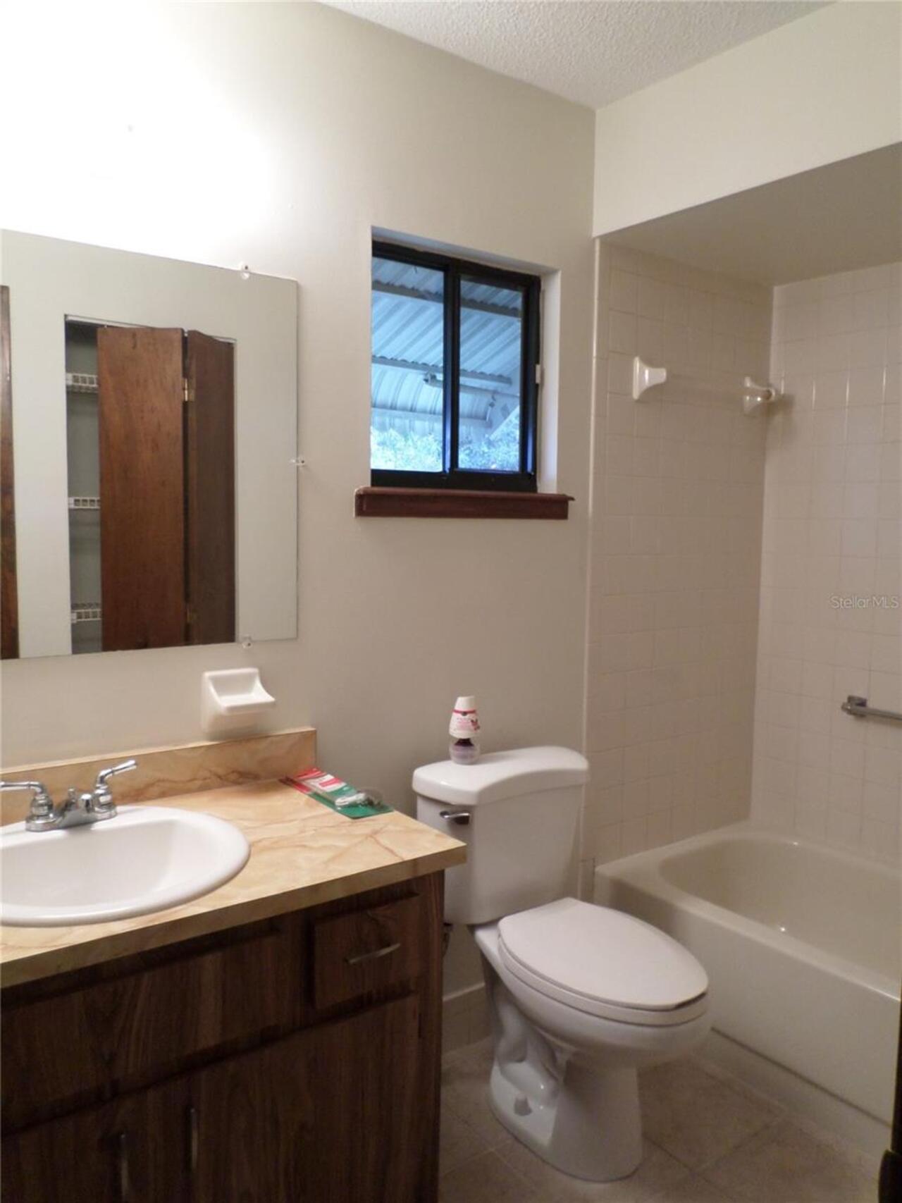 Listing Photo 15