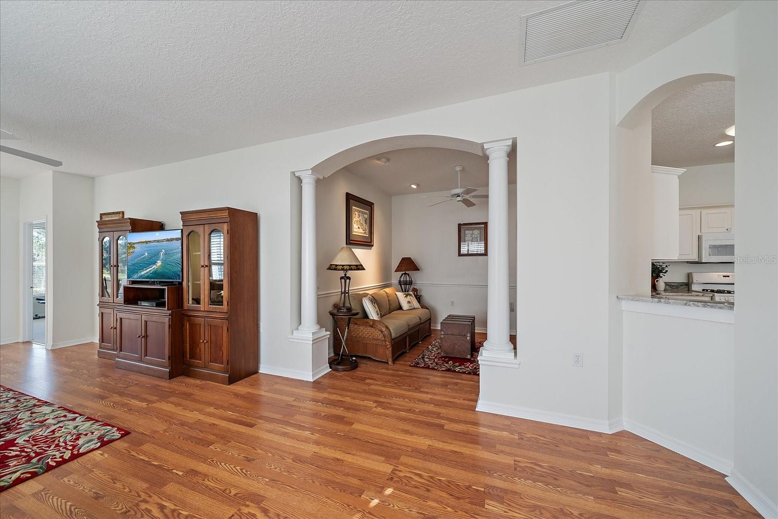 Listing Photo 9