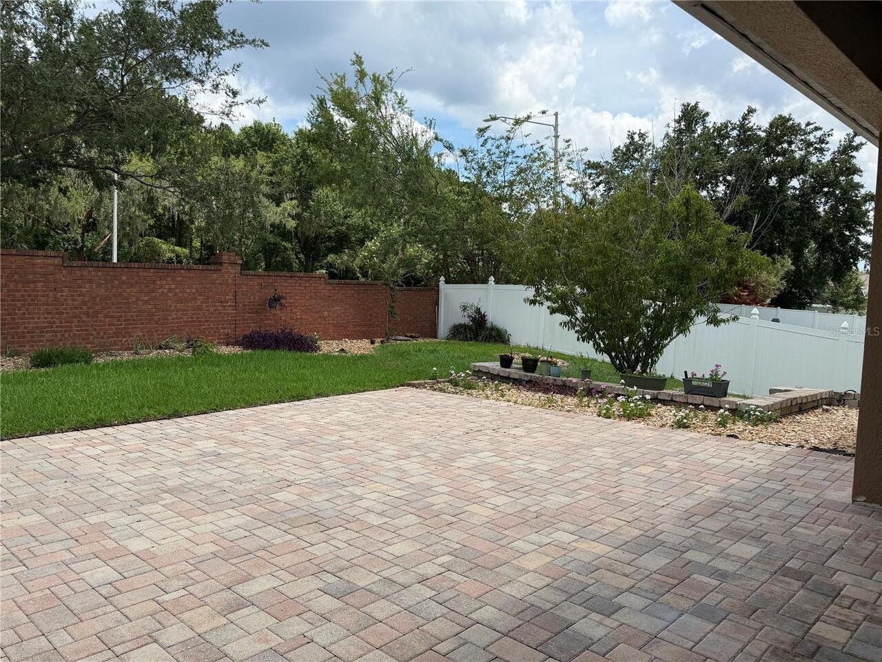 Listing Photo 43