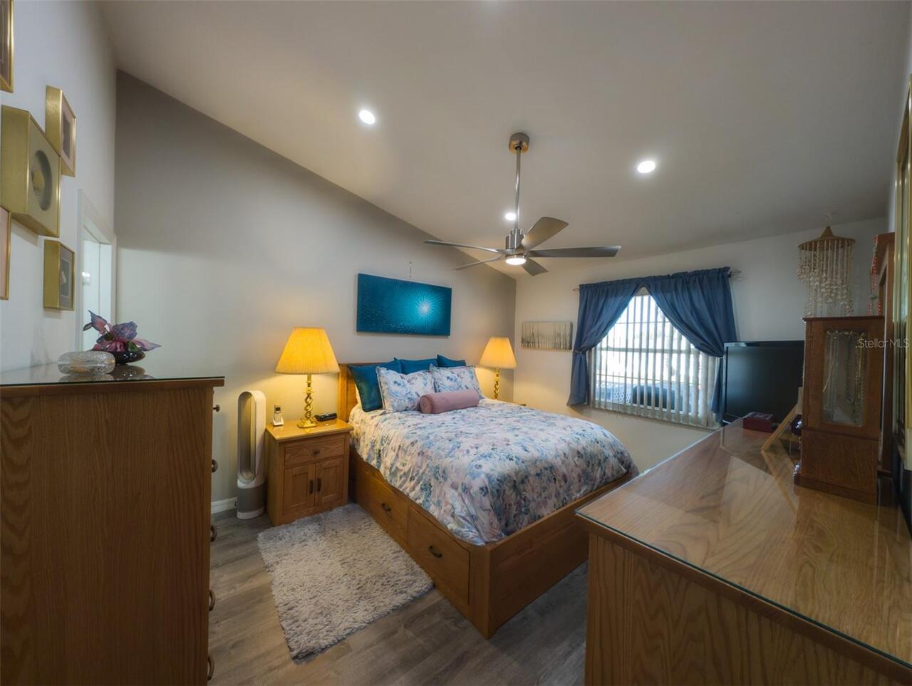 Listing Photo 19
