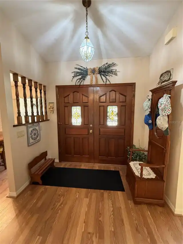 Listing Photo 9