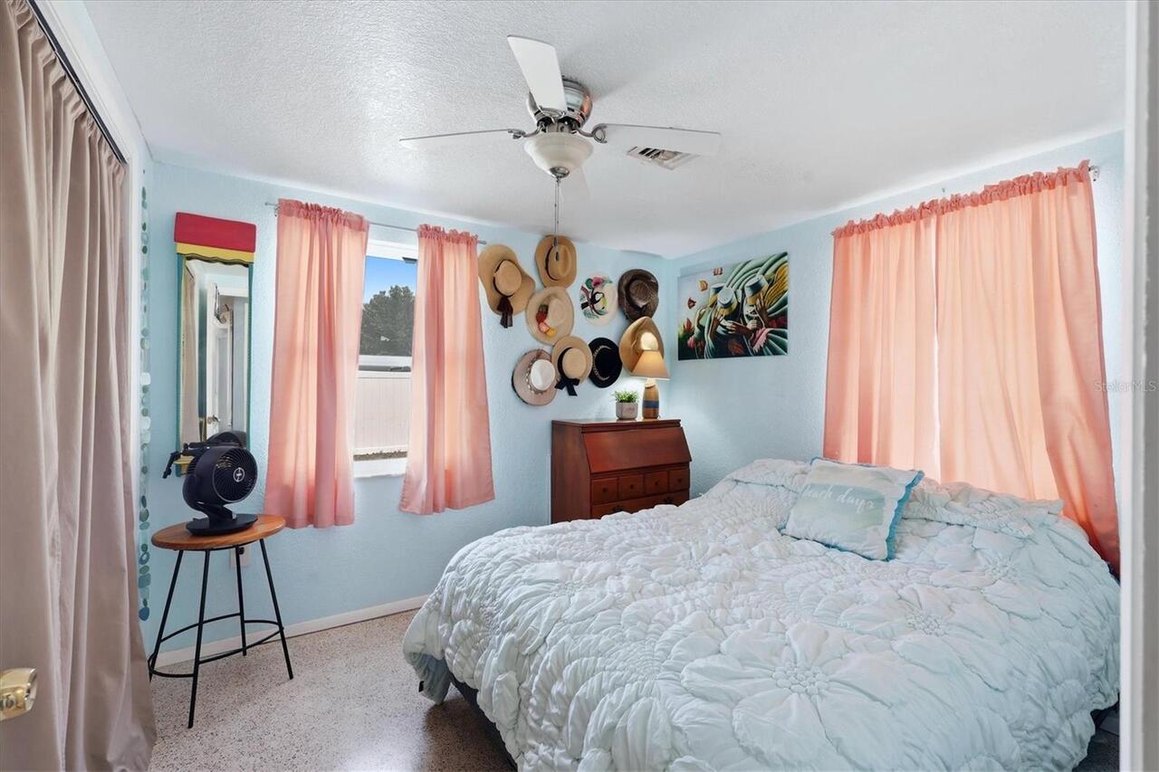 Listing Photo 18