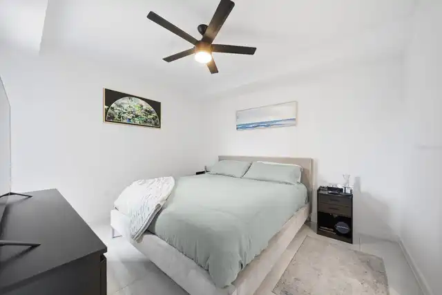 Listing Photo 20