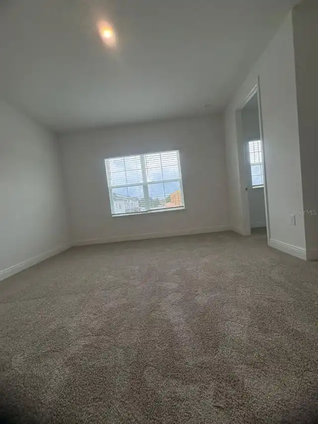 Listing Photo 20