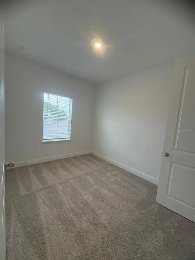 Listing Photo 34