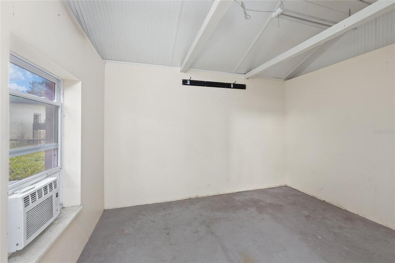 Listing Photo 29