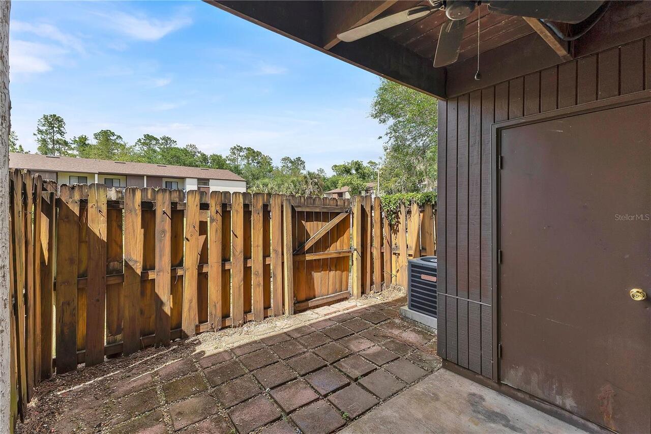 Listing Photo 14
