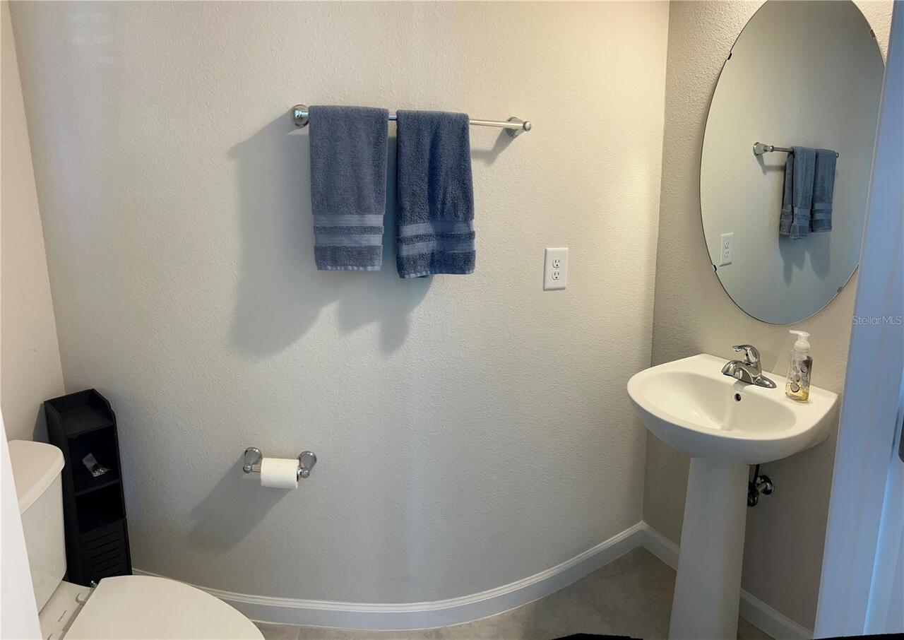 Listing Photo 12