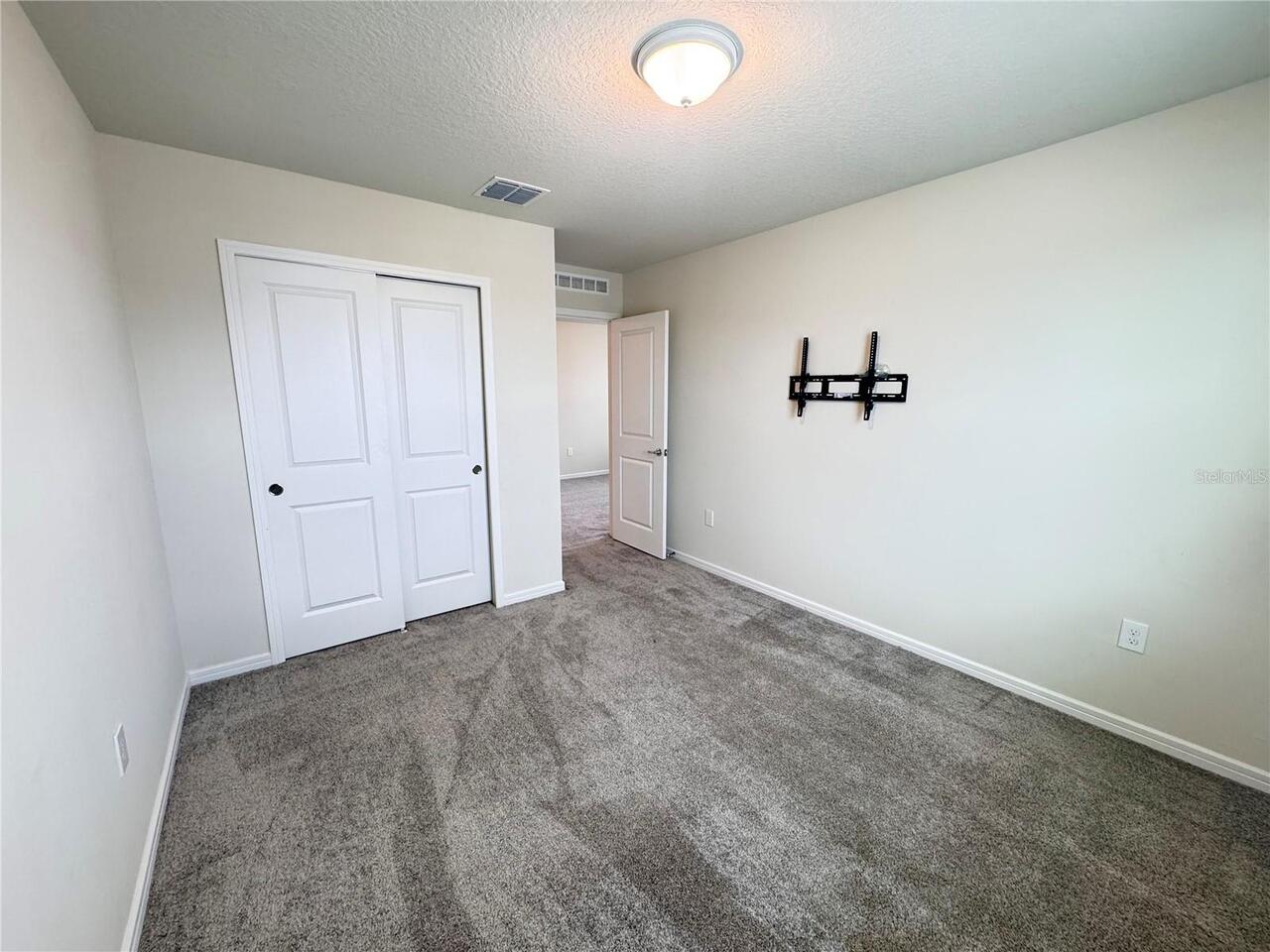 Listing Photo 24