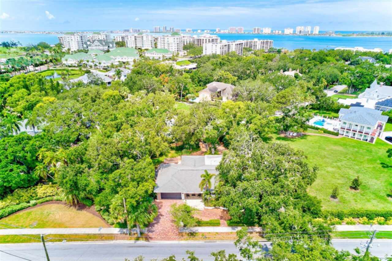 Belleair Real Estate