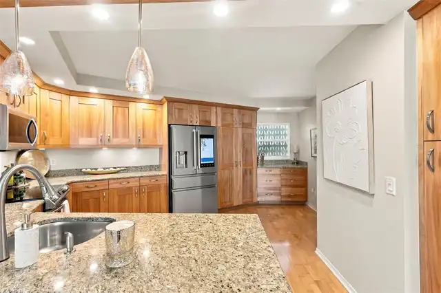 Listing Photo 14