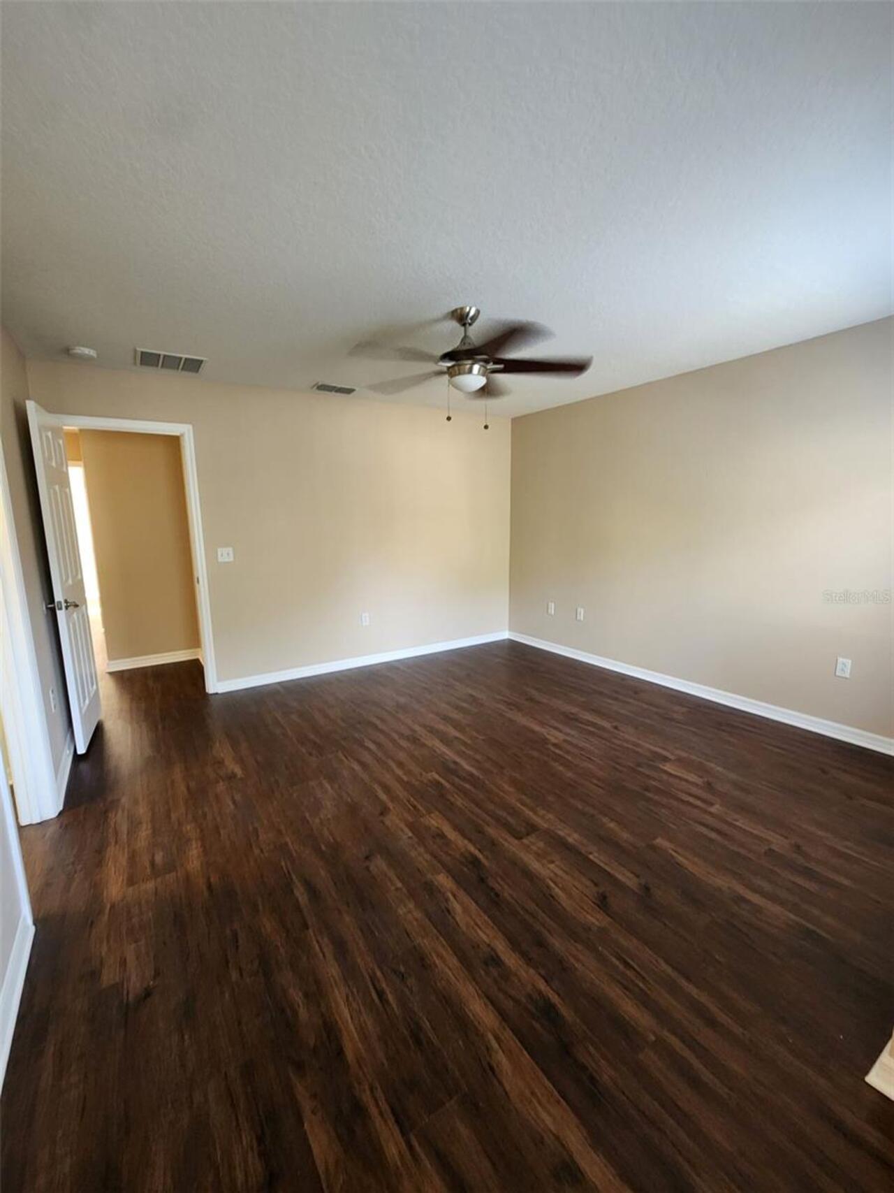 Listing Photo 26