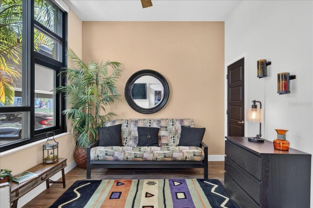 Listing Photo 7