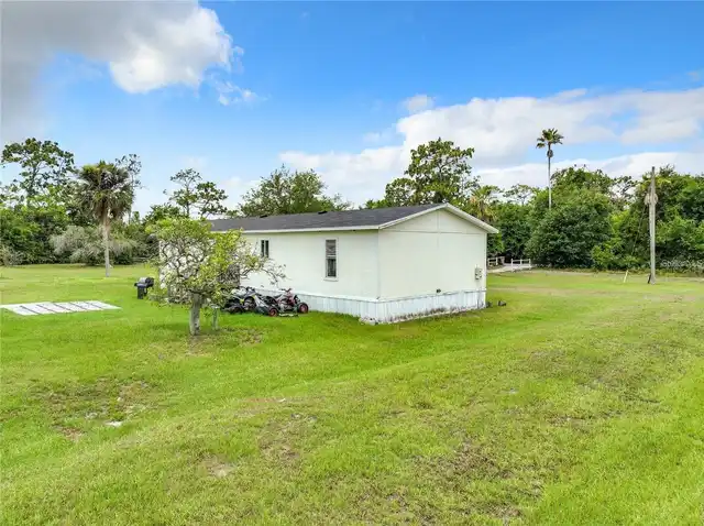Listing Photo 6