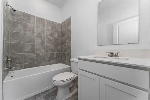 Listing Photo 18