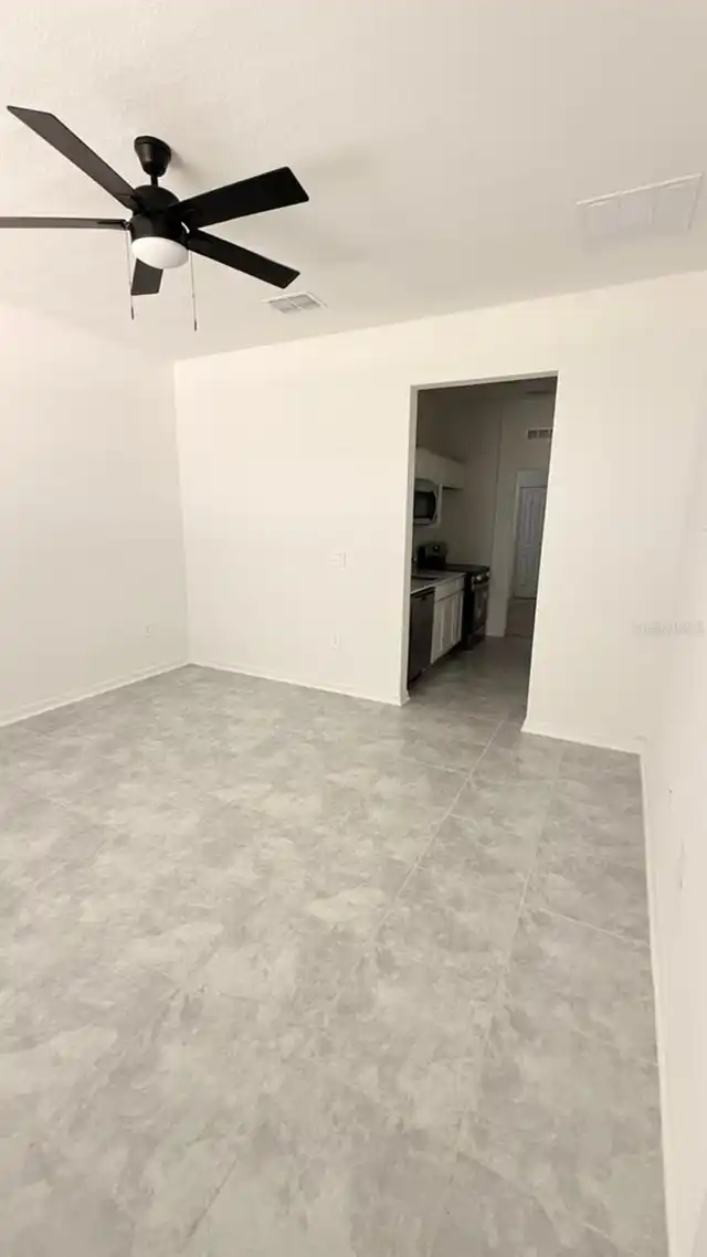 Listing Photo 34