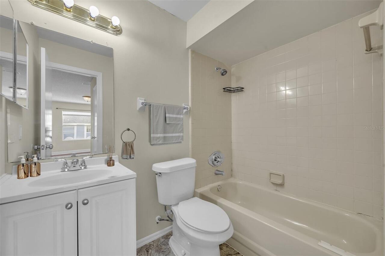 Listing Photo 23