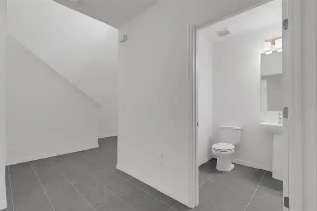 Listing Photo 18