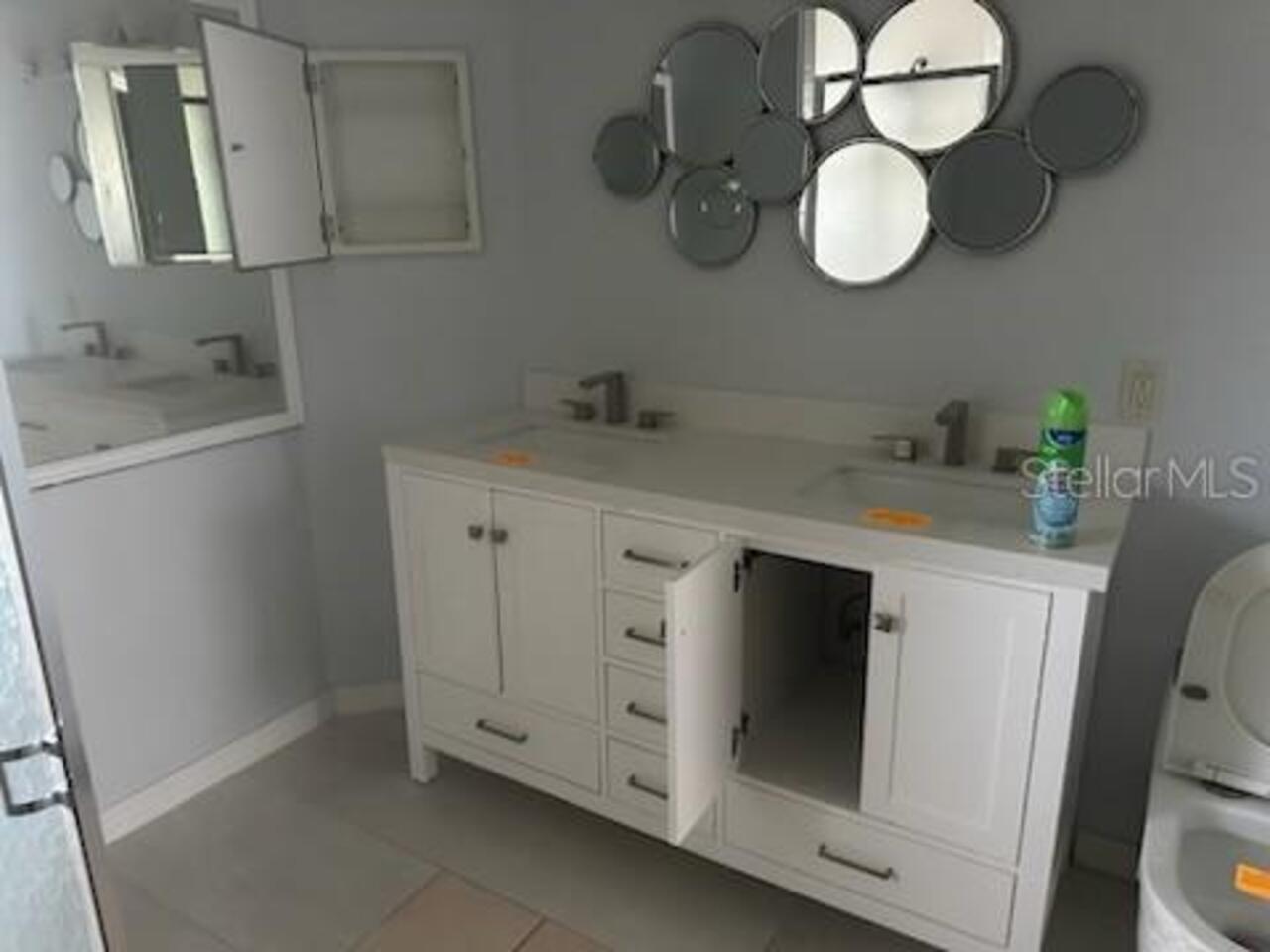 Listing Photo 12
