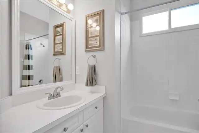 Listing Photo 21