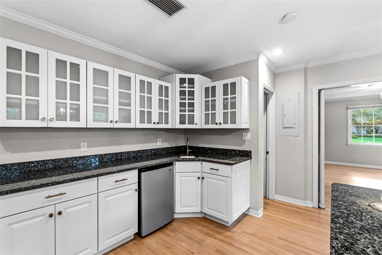 Listing Photo 19