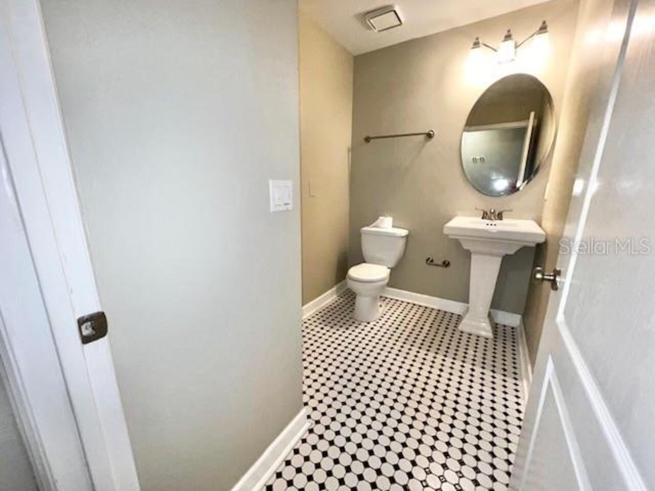 Listing Photo 16