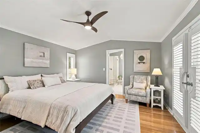 Listing Photo 12