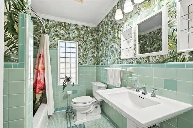 Listing Photo 18