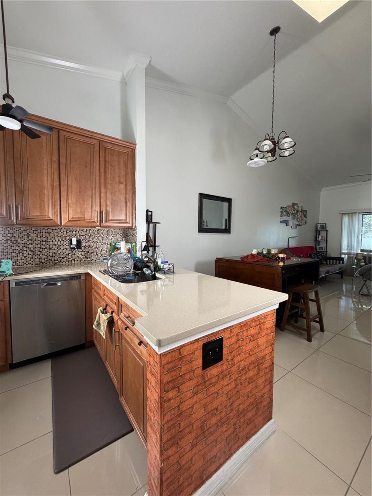 Listing Photo 7