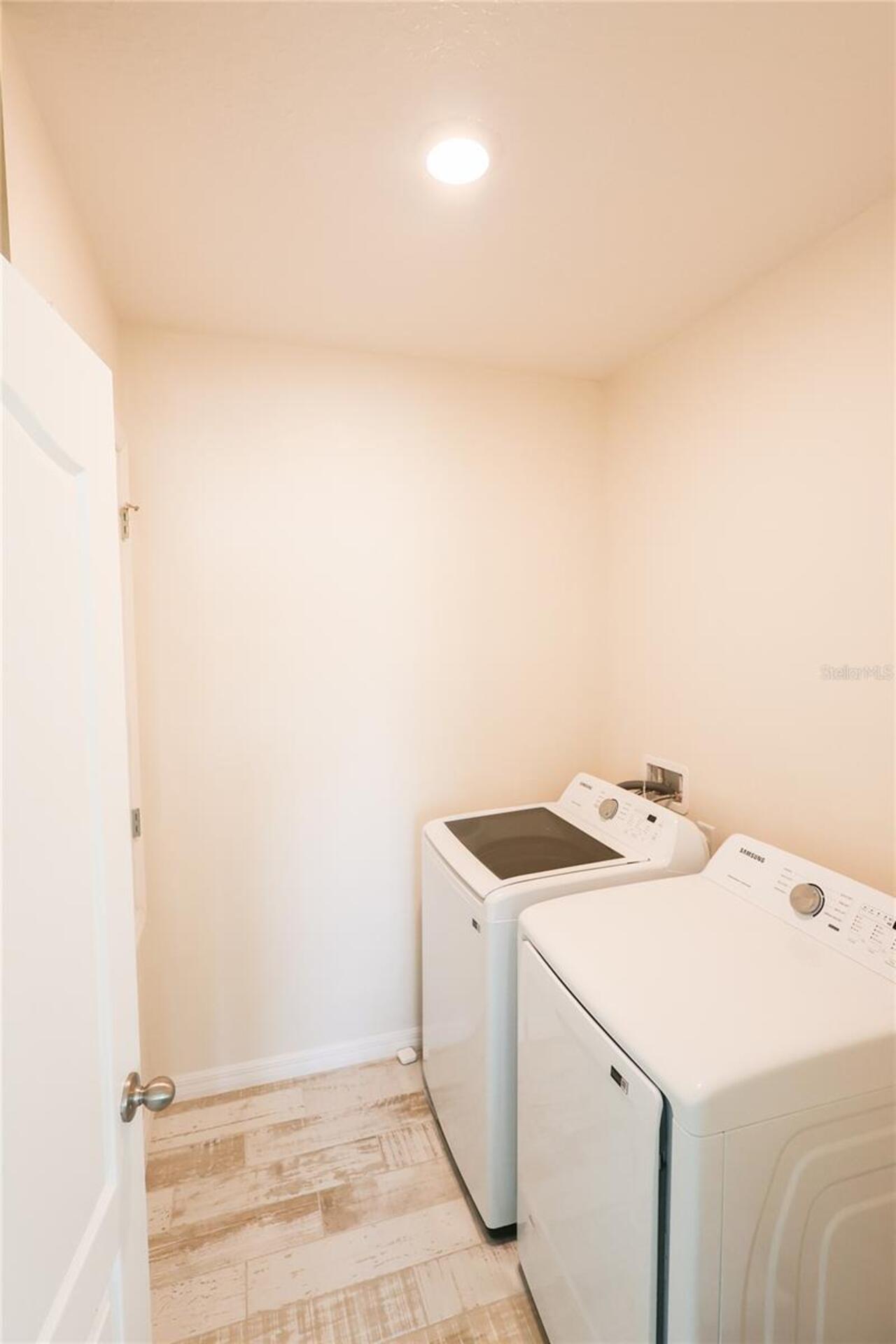 Listing Photo 17
