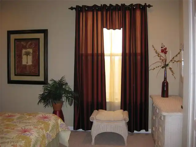 Listing Photo 14