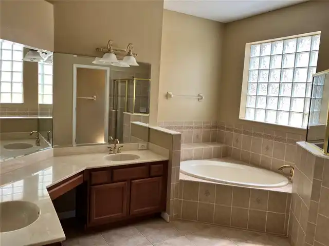 Listing Photo 28