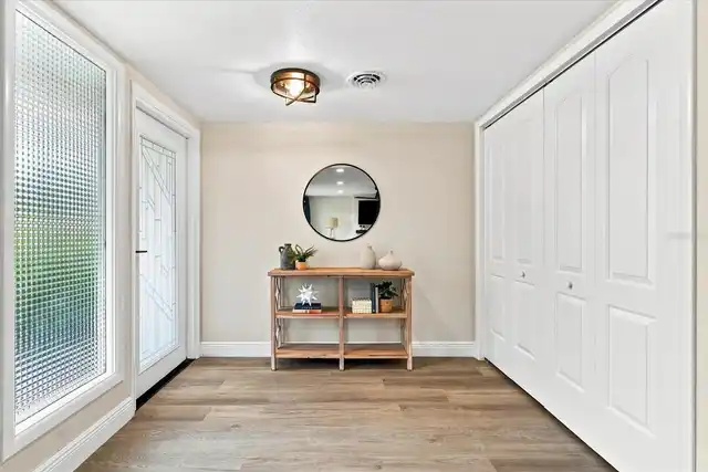 Listing Photo 9