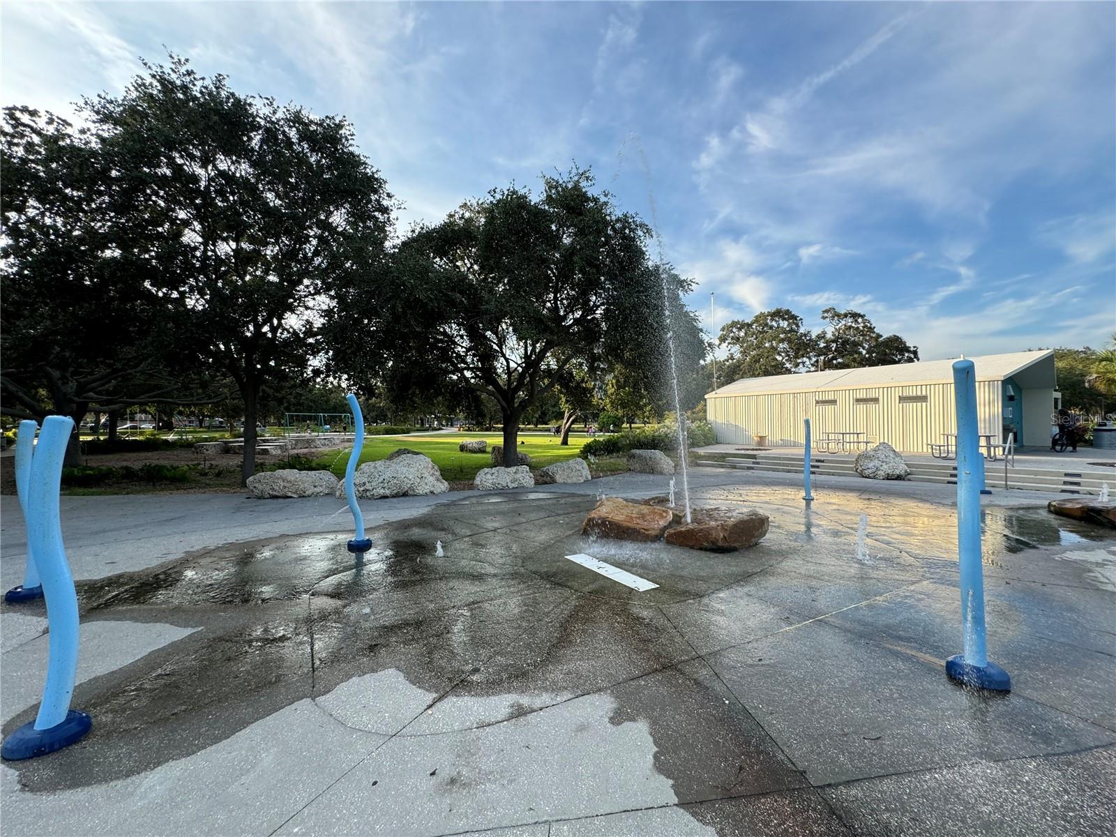 Listing Photo 10