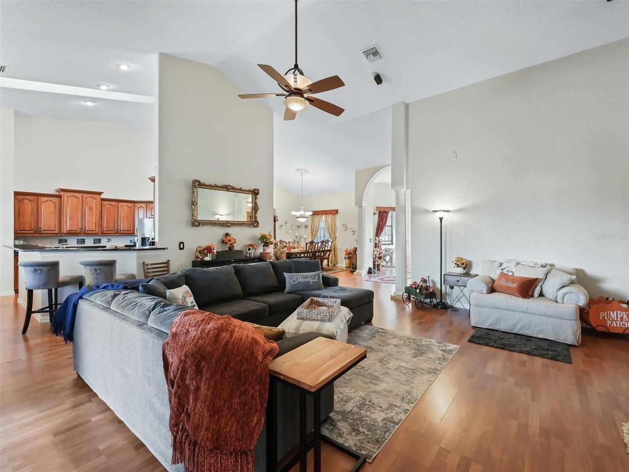 Listing Photo 10