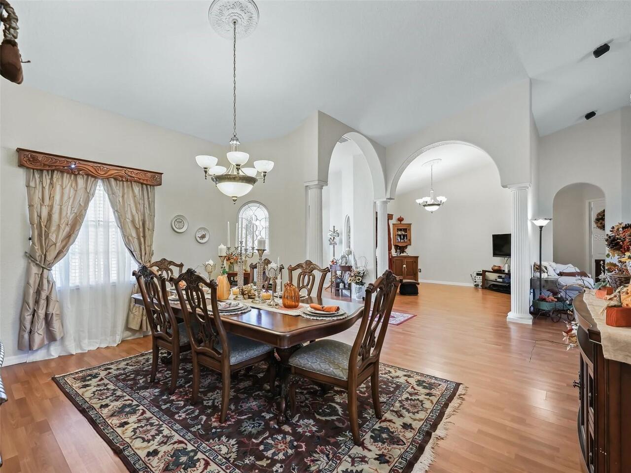 Listing Photo 17