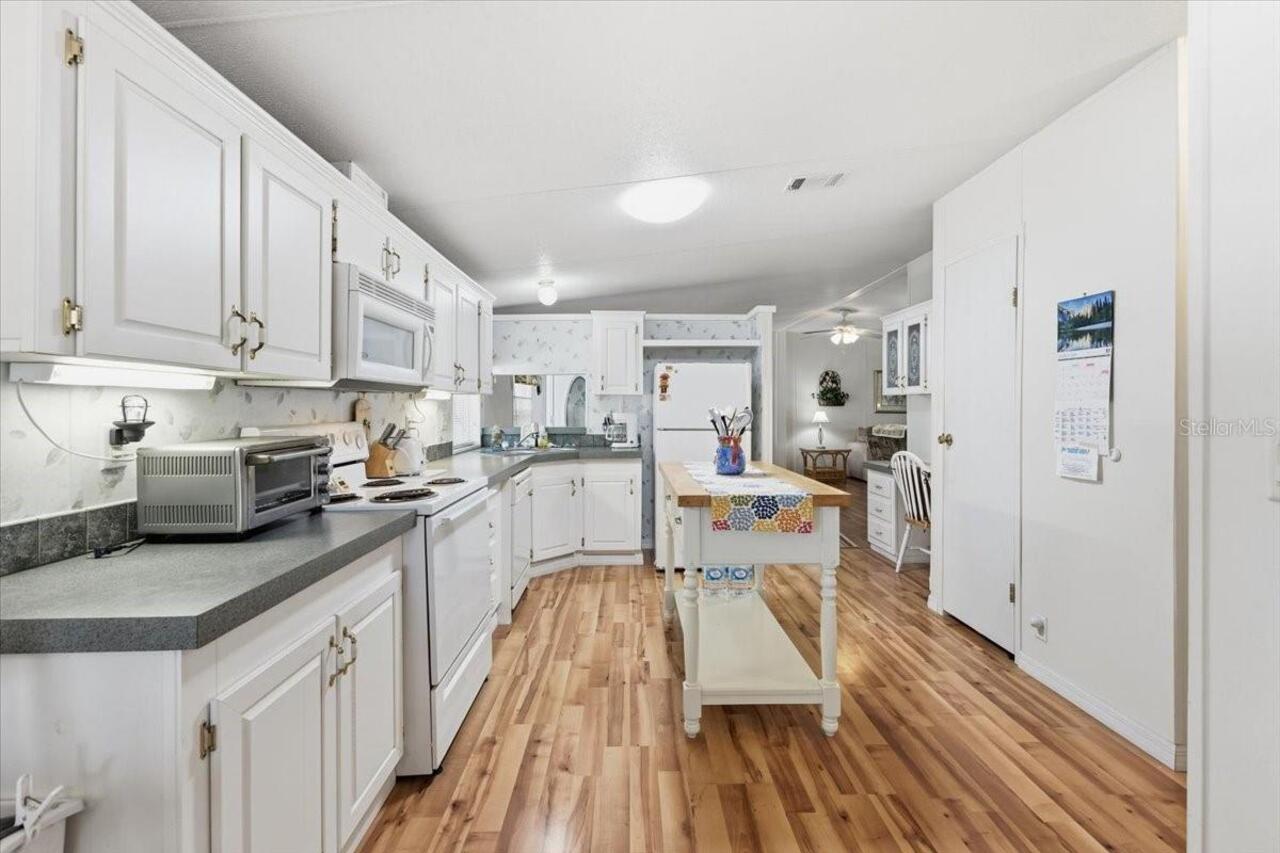 Listing Photo 19