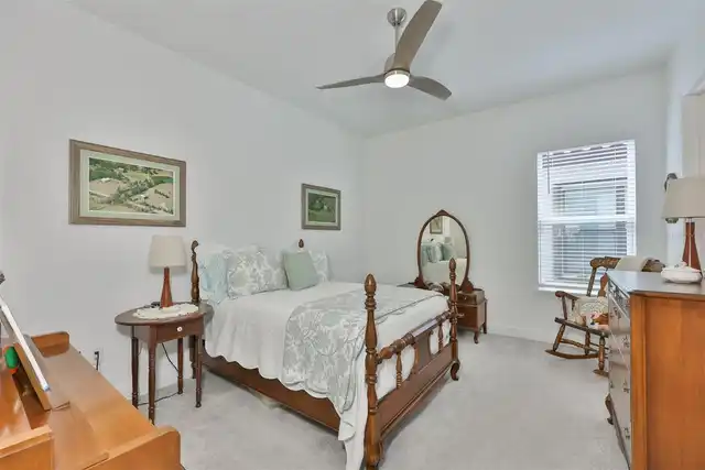 Listing Photo 32
