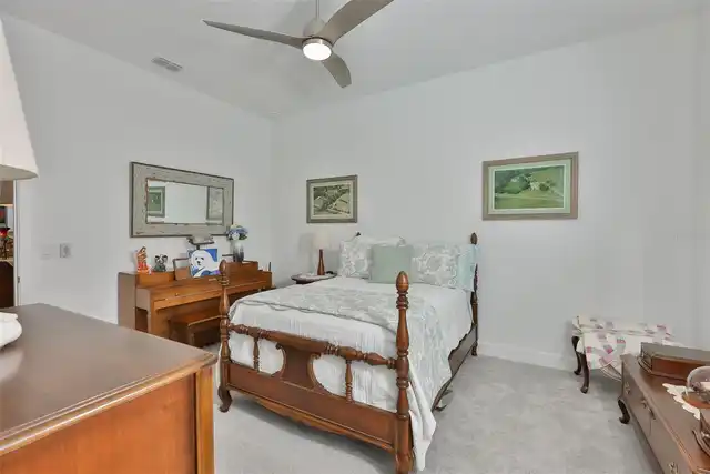 Listing Photo 33