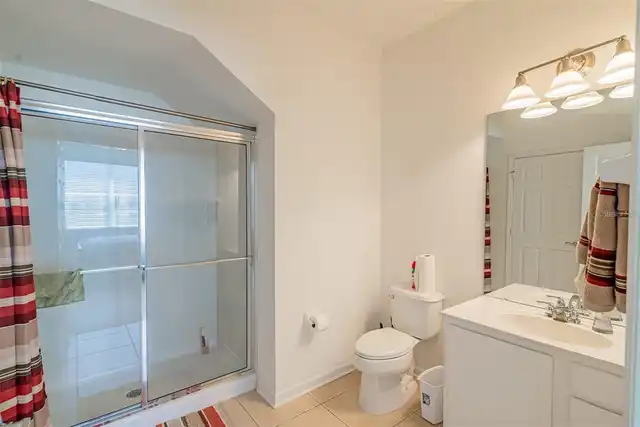 Listing Photo 10