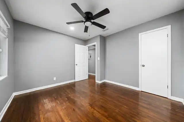 Listing Photo 7