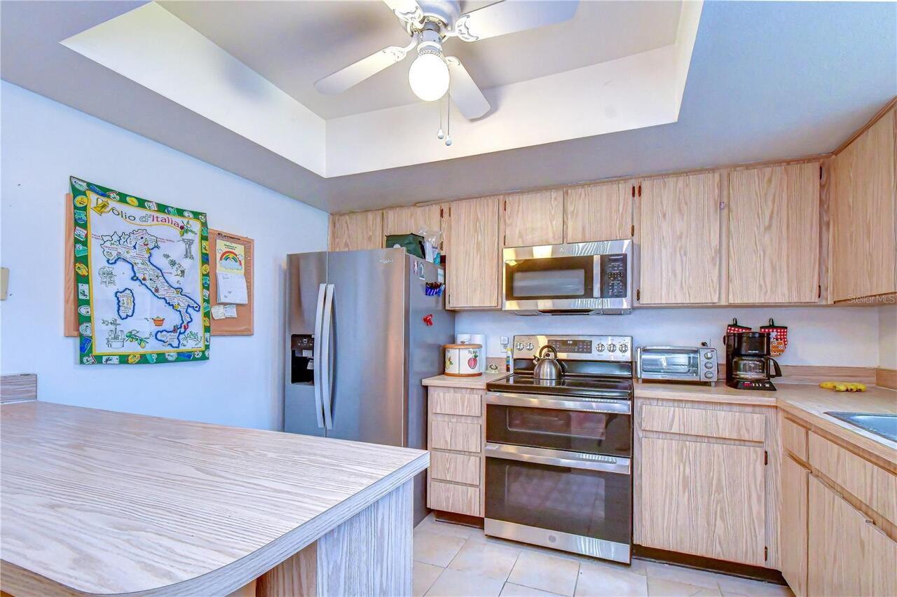 Listing Photo 8
