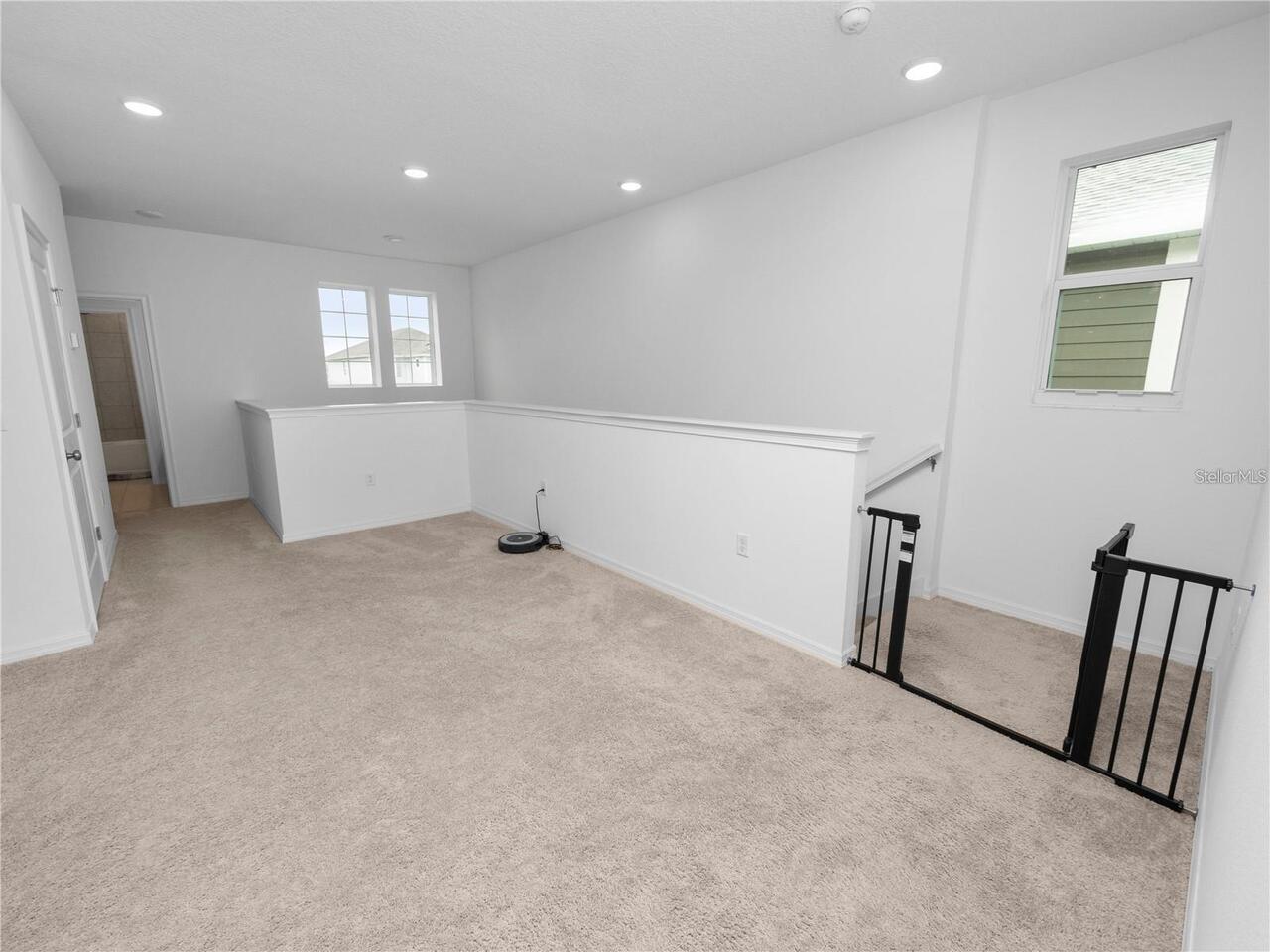 Listing Photo 16