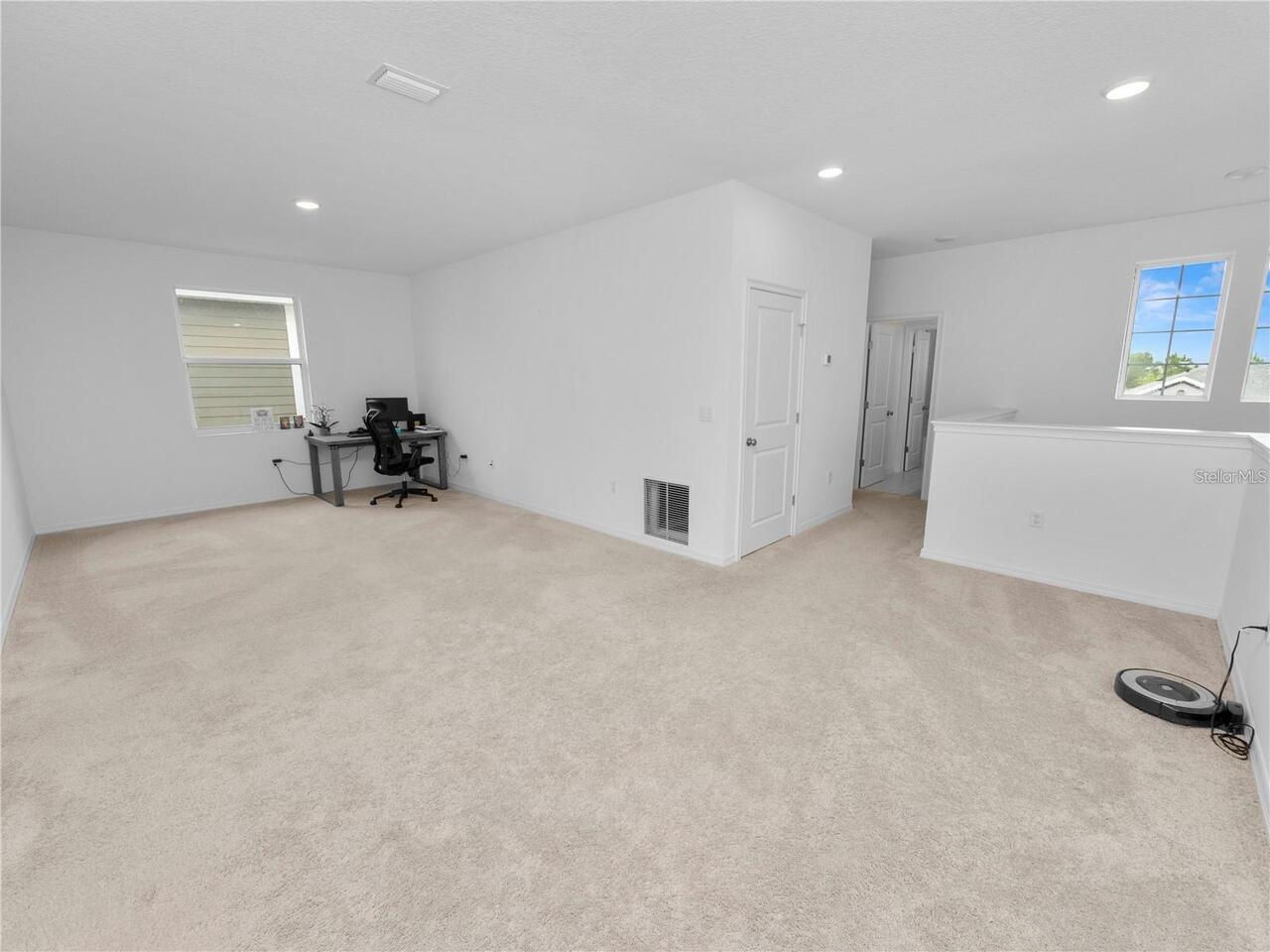 Listing Photo 18