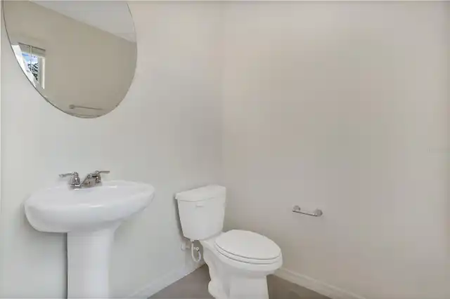 Listing Photo 11