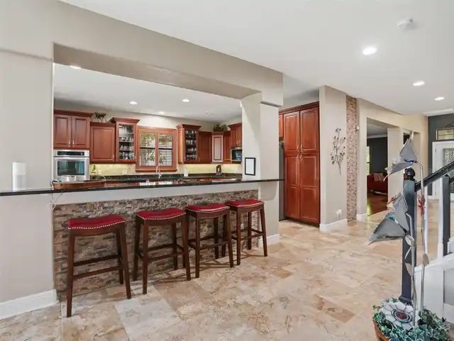 Listing Photo 19