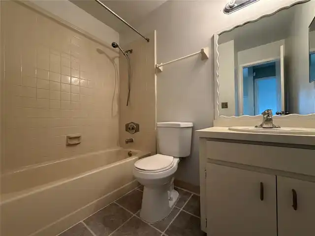 Listing Photo 15