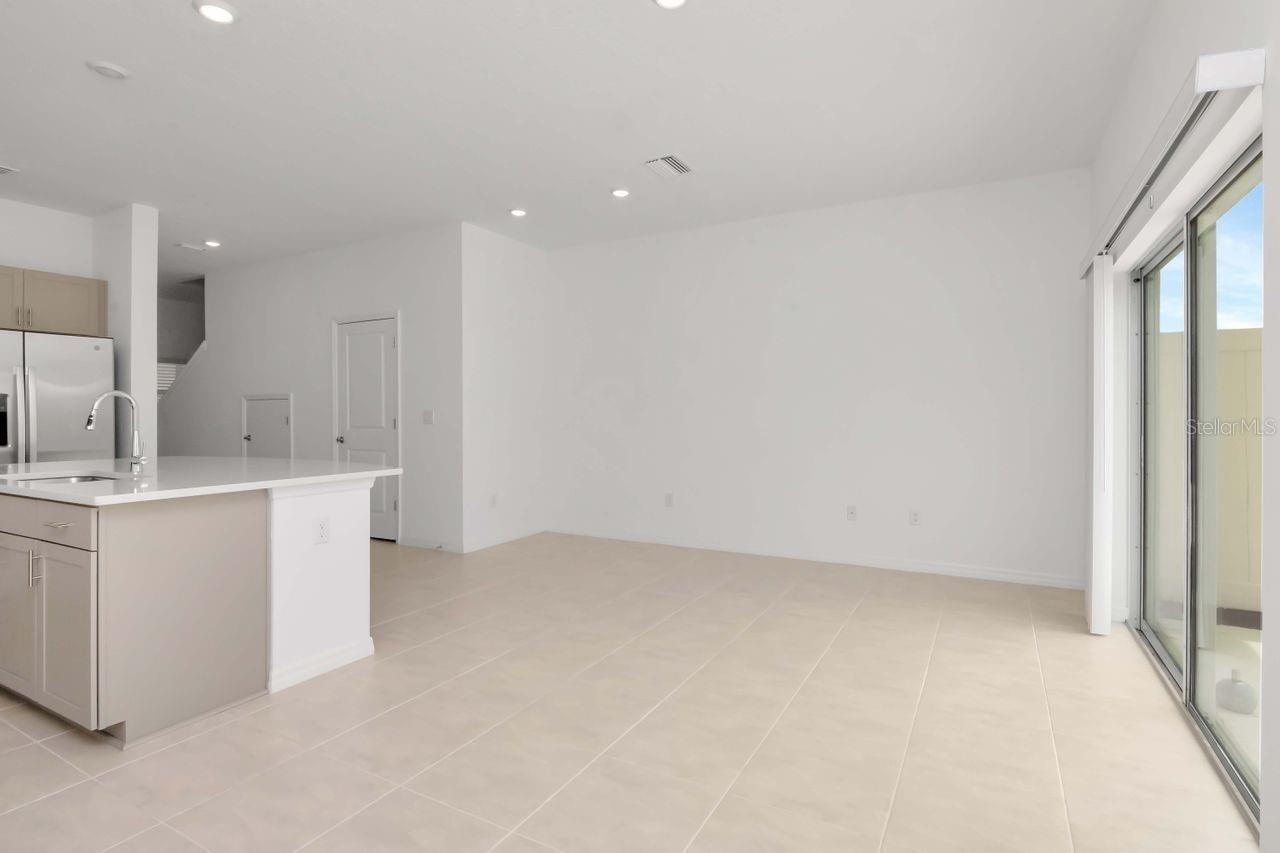 Listing Photo 14